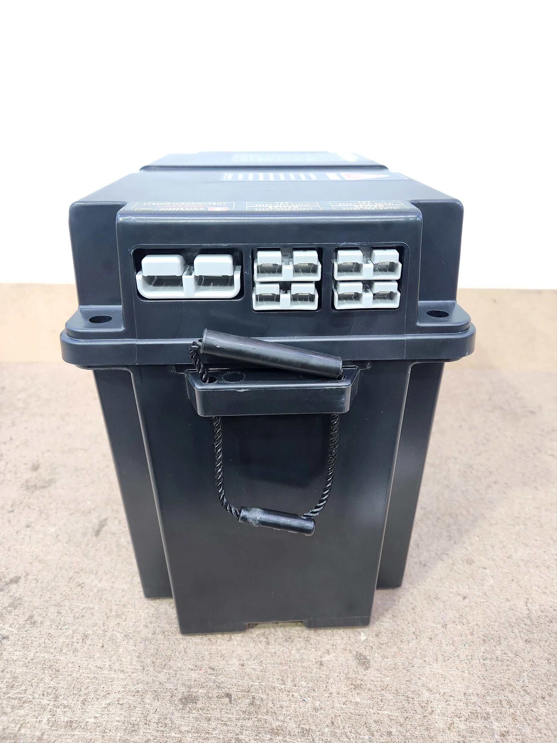 12v DCDC Charger Box (Black) Ideal for Lithium Battery - Everything Caravans