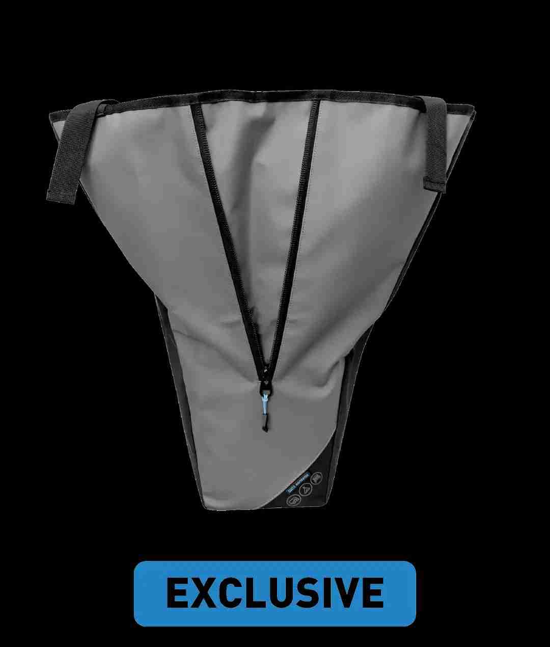 Navigator Gear Tow Hitch Buddy Deluxe - Keeps You Clean and Tidy