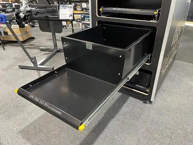 570mm wide High Sides x 400mm long - Everything Caravans