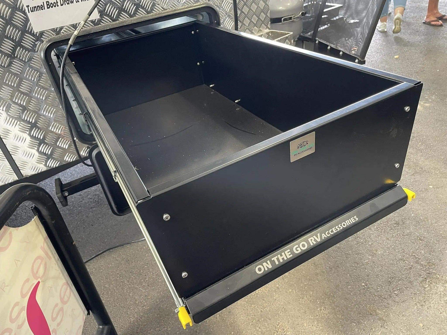 570mm wide High Sides x 1200mm Long - Everything Caravans