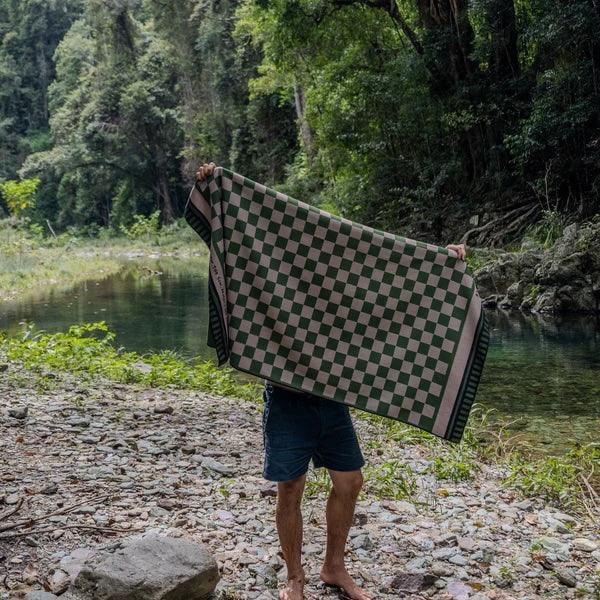 Stratus Outdoors Towel - Everything Caravans