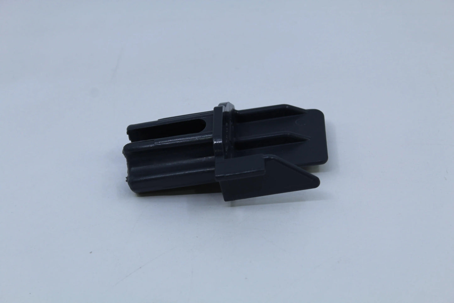 Fiamma Clip System L-H Plastic Case insert. 98655-497-Old04738-01 – On Sale - Everything Caravans