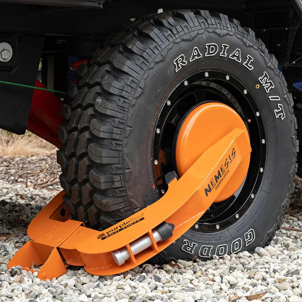 Nemesis Wheel Clamp Suits on and Off Road Tyres Up to 275mm 17 inch Rims - Everything Caravans