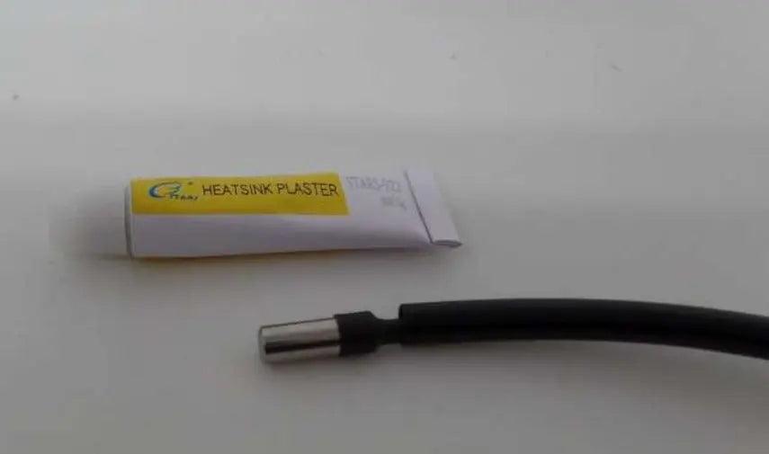 Thermistor for Dometic Portable Fridge CF18-60 CFX with Thermal Paste - Everything Caravans