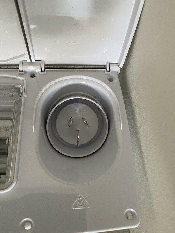 CMS 15amp Single 15A Autoswitch inlet White with RCD Switch IP44 Jilcbwh