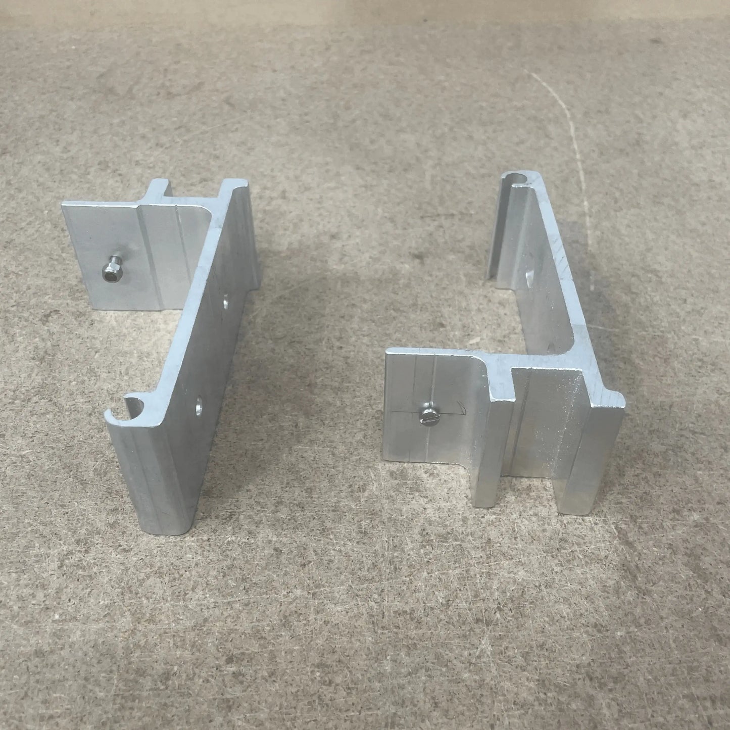 Eezi-Awn Awning Adaptor Kits Universal Mount Kits - Black Friday Sale - Everything Caravans