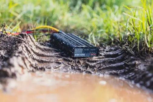 40A Redarc DC-DC Battery Charger Solar Controller - Everything Caravans