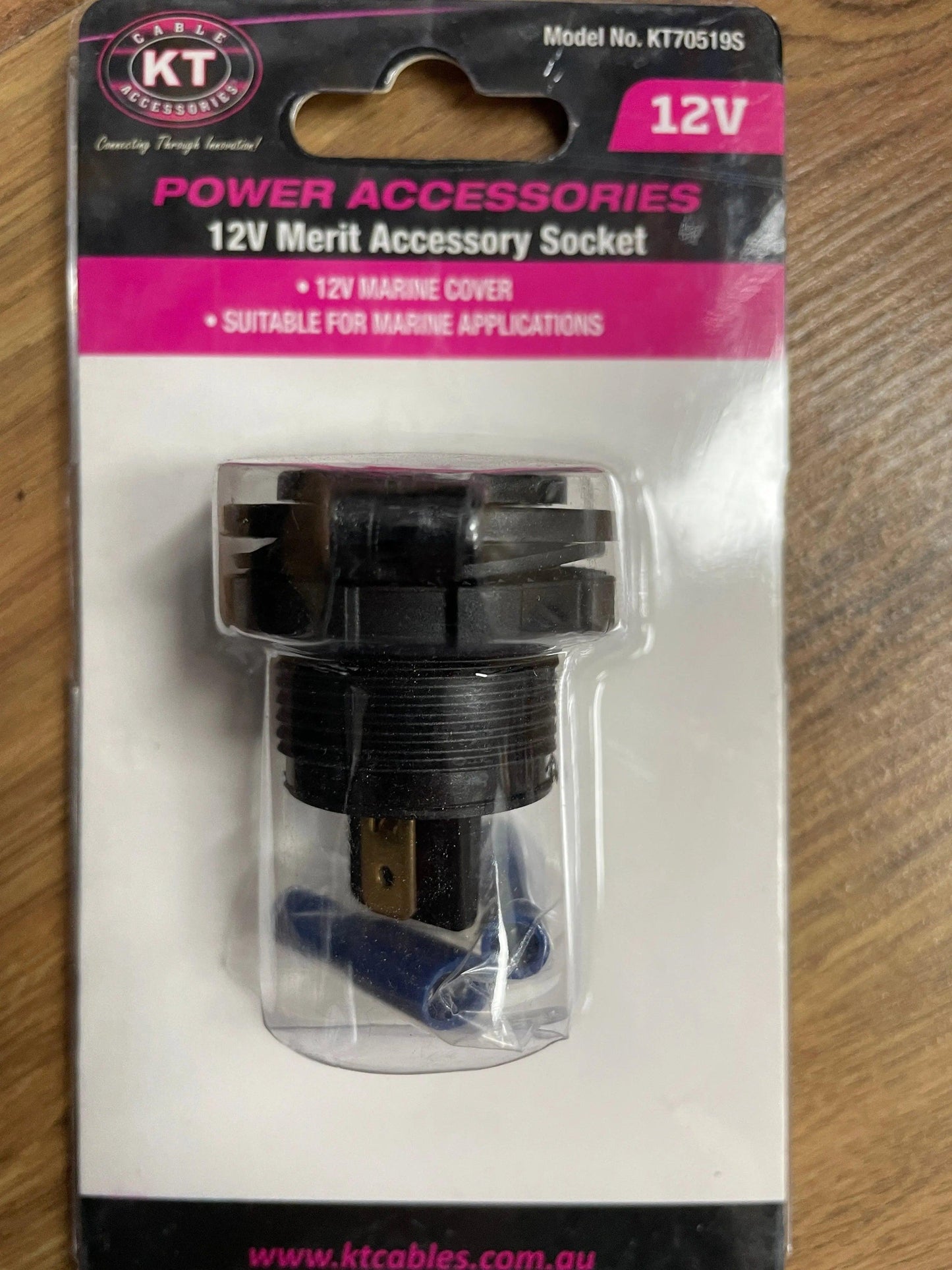 Accessory Socket 12v Merit - Everything Caravans
