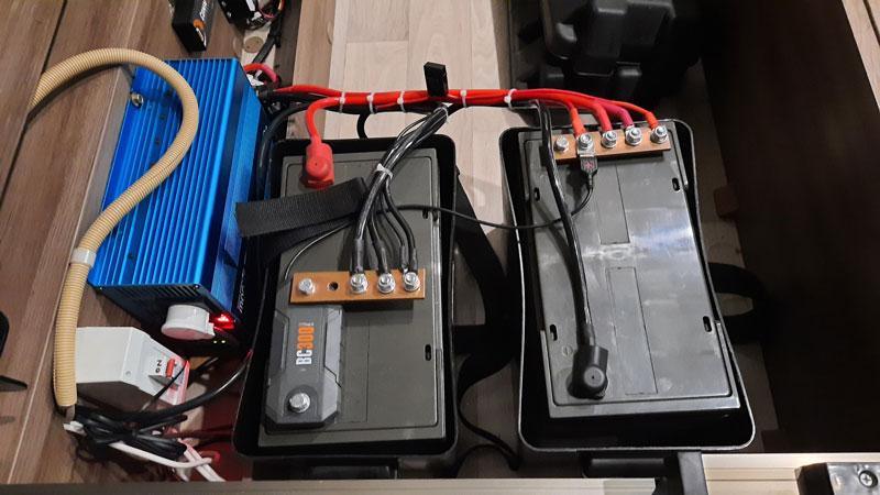 BMPRO BC300 + Commlink for Lead Acid and Lithium Batteries - Everything Caravans