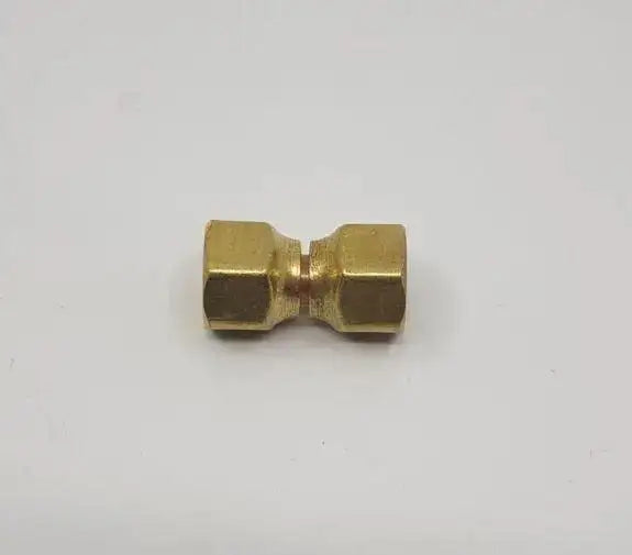 Brass Gas fitting 1-2 Flare Swivel Union for 1-2 Flare - Everything Caravans
