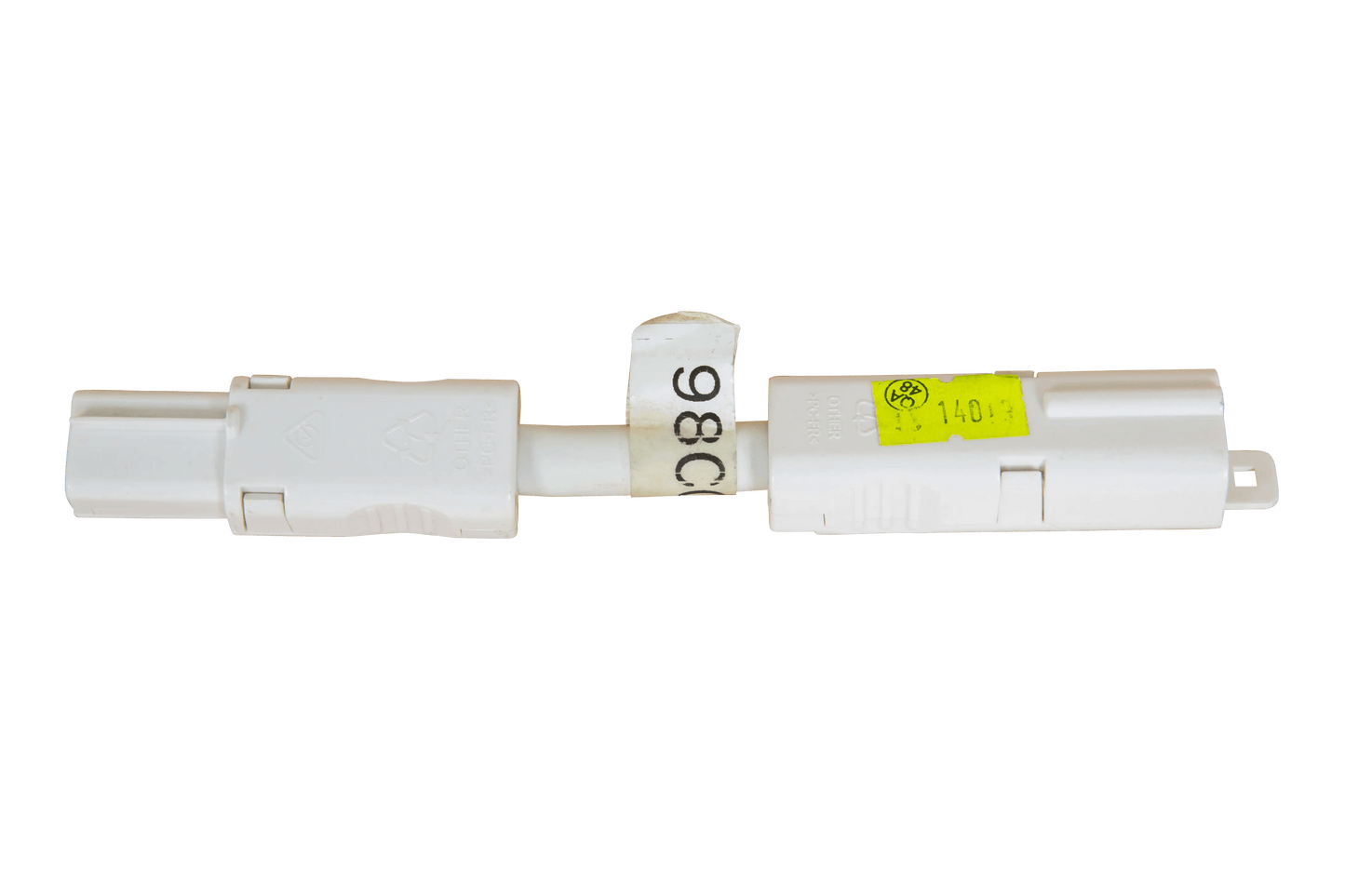 1.0M Connection Lead "C" Style CMS 230Vac Plug N Play - Everything Caravans