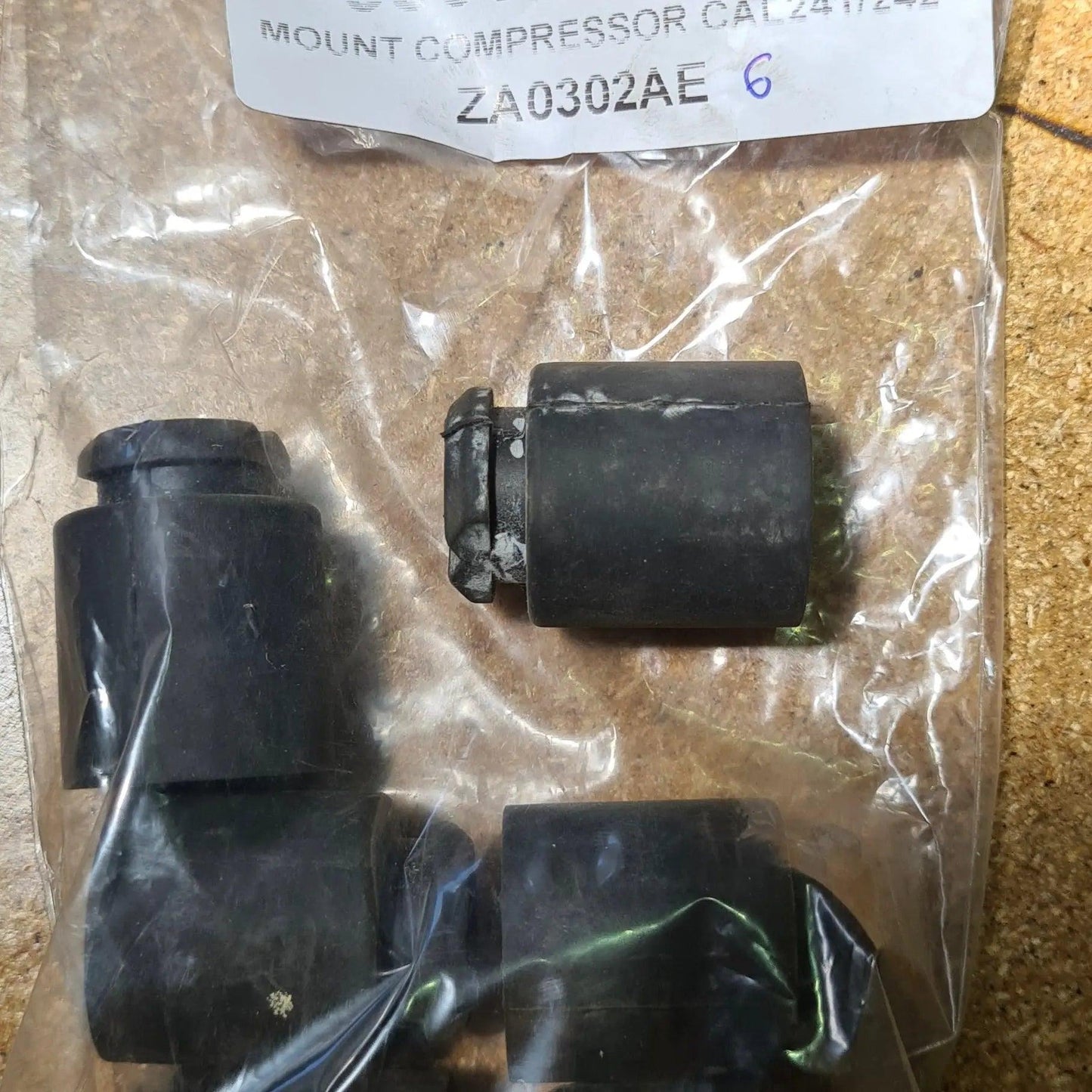 Dometic Compressor Mount CAL241 CAL242 - Everything Caravans