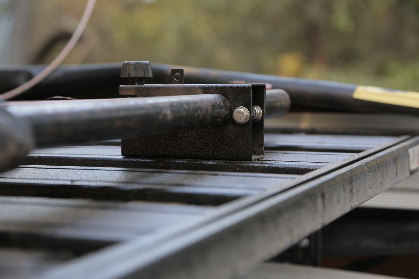 Eezi-Awn Hi-Lift Jack Cradle with Rack Foot Support and Bag - Black Friday Sale - Everything Caravans