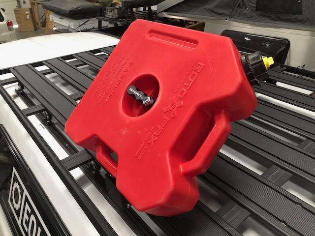 Eezi-Awn K9 Universal Maxtrax 90Degree Holder - Black Friday Sale - Everything Caravans