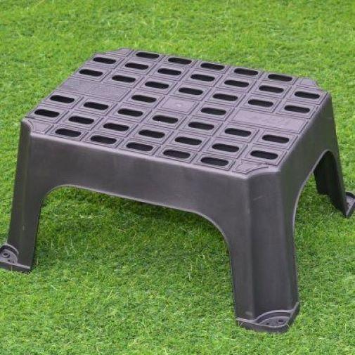 Milenco Mgi Giant Single Plastic Step 200Kg Rated - Everything Caravans