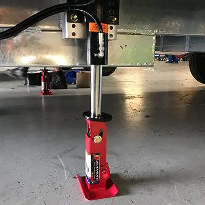 Redfoot Hydraulic Flip Levelling System with Remote for Caravans - Everything Caravans