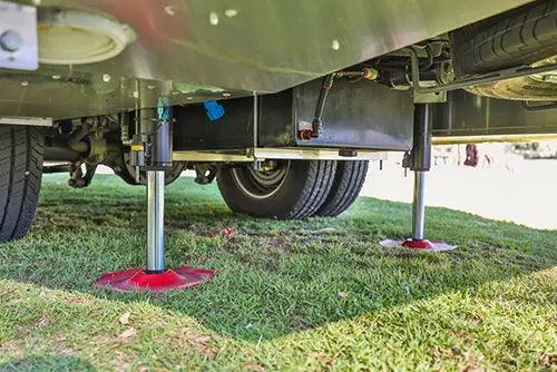 Redfoot Hydraulic Isuzu Motorhome Levelling System - Everything Caravans