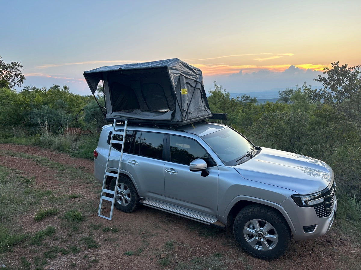 Eezi-awn Roof Top Tent Galaxy with built in roof rack