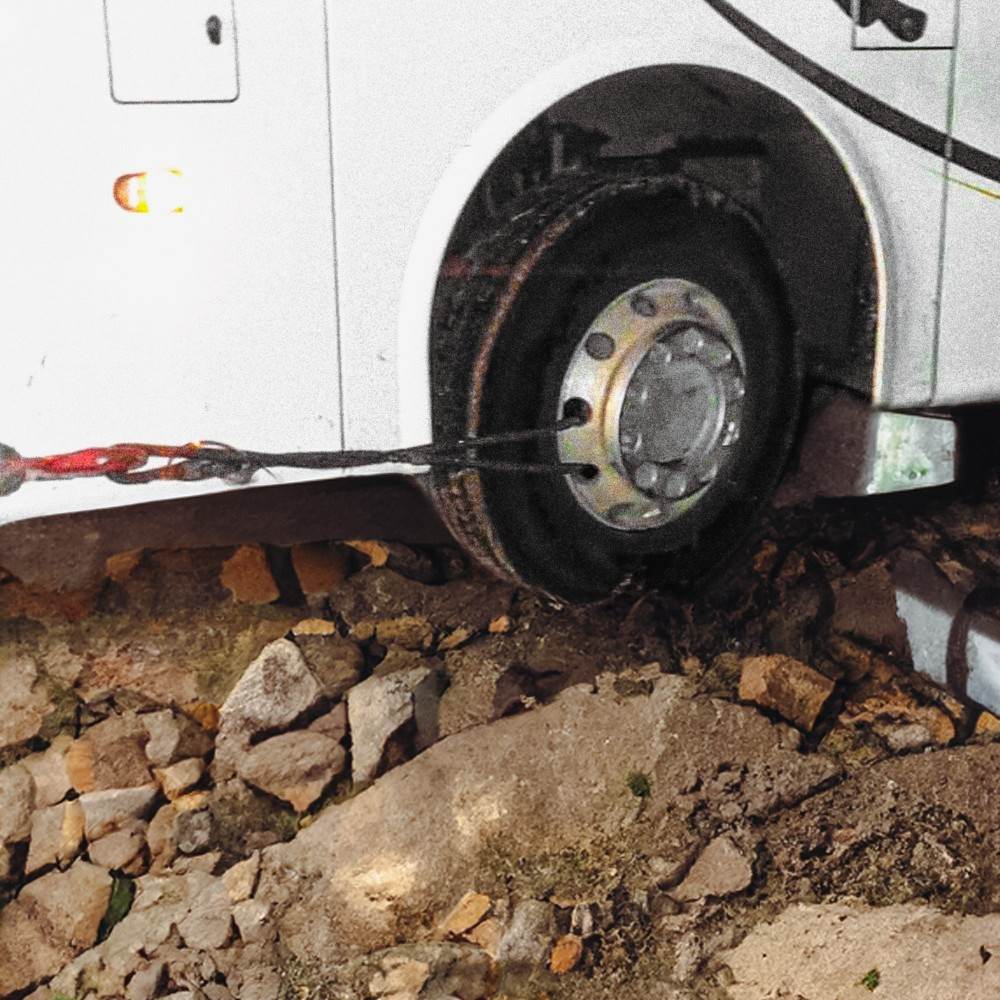 SaberPro 24,500kg HDX Soft Shackle with Technora Binding Long SBR-24KTBSSBL