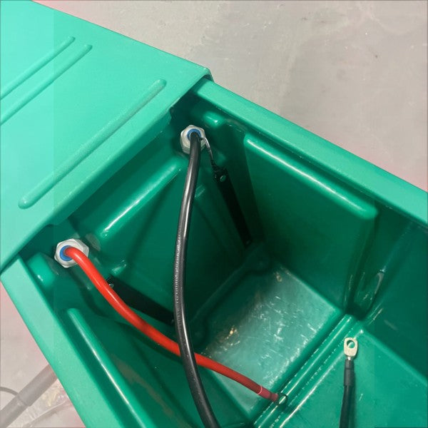 National Luna 12v DCDC Charger Box (Green) Ideal for Lithium Battery
