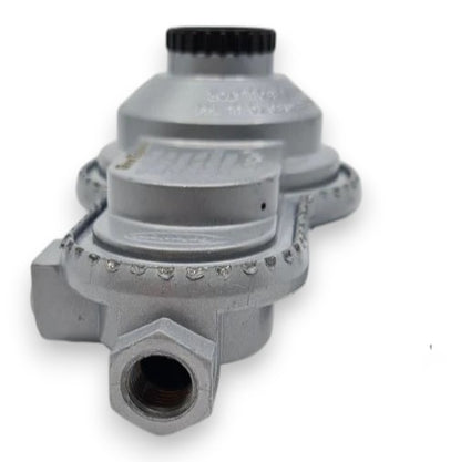 Regulator Twin Stage 250Mj 1-4 x 3-8 Fnpt with Bracket - 50-Reg9950