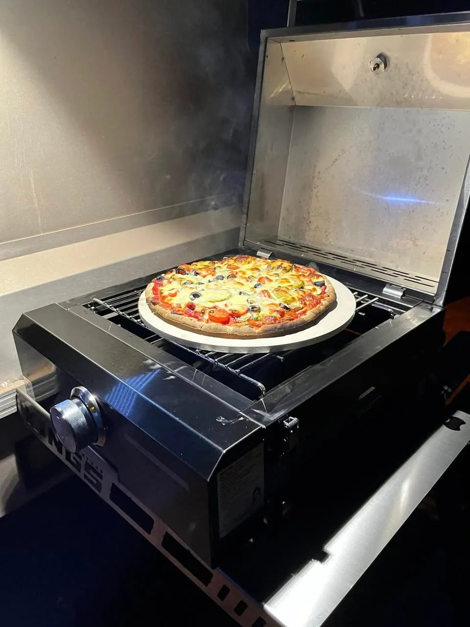 Smiths BBQ 304 Stainless Steel with Flame Failure - Black