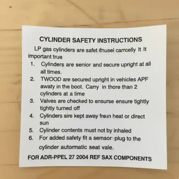 66-CSIS Gas Cylinder Safety instruction Sticker - Everything Caravans