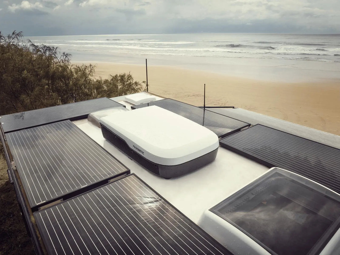Dometic Freshjet 7 Series Pro Roof Top Air Conditioner with ADB