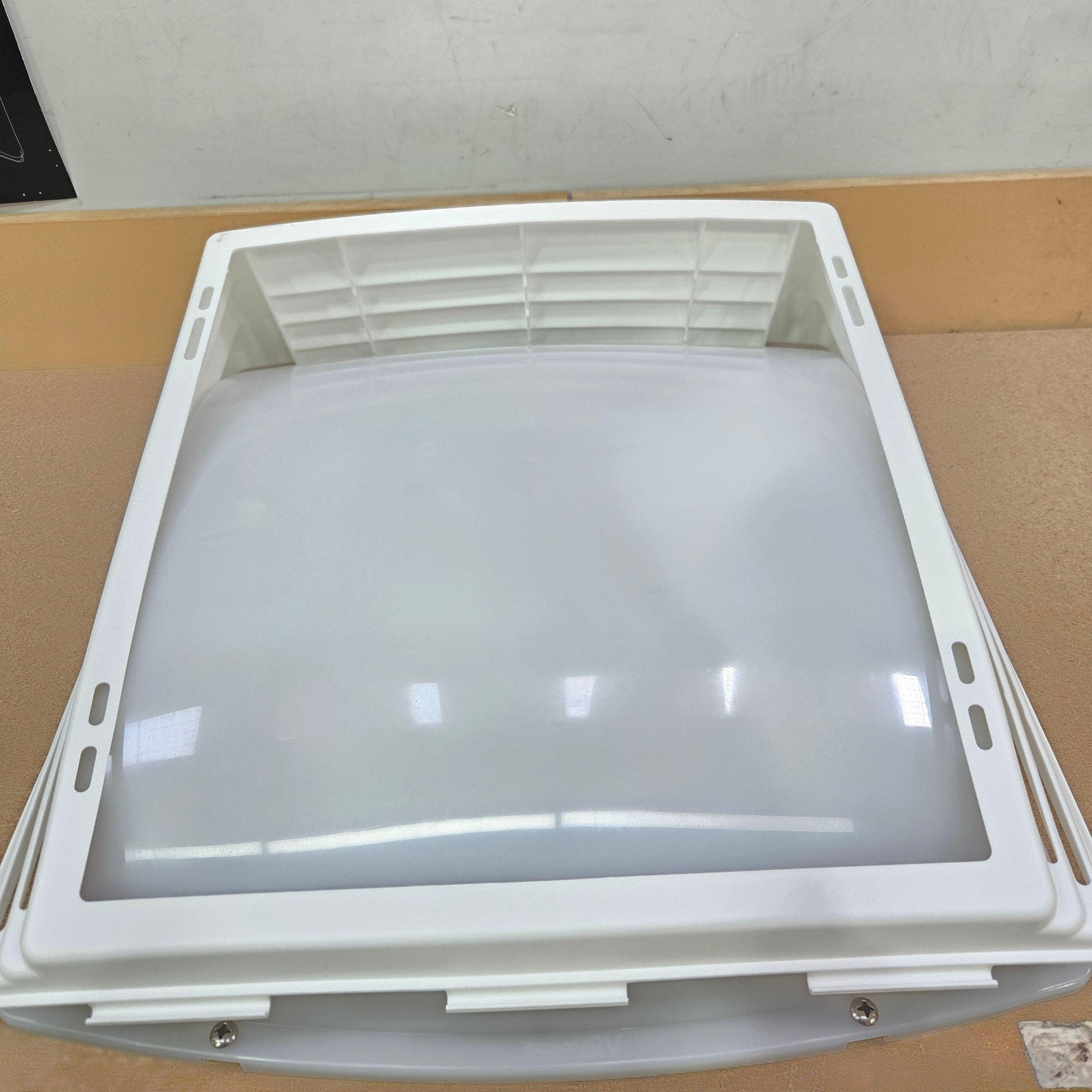 Aero Flo Vent Hatch Cover for 14x14in White - Everything Caravans