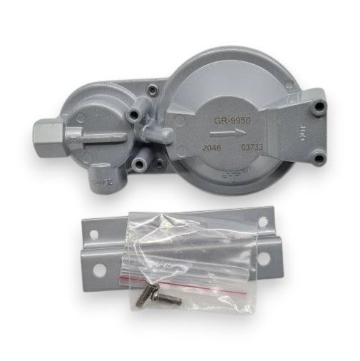 Regulator Twin Stage 250Mj 1-4 x 3-8 Fnpt with Bracket - 50-Reg9950