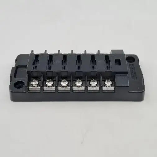 Fuse Block ST Blade 6 Circuit independent Power Source