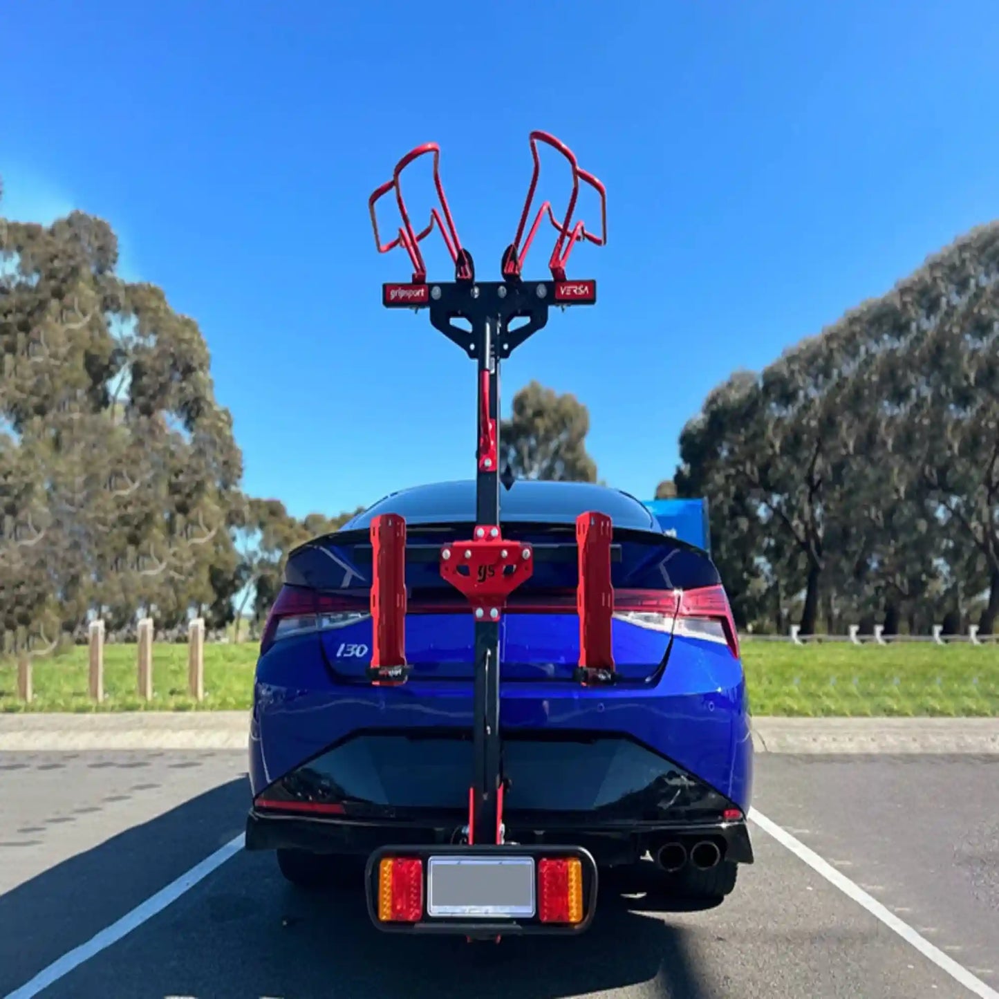 Gripsport Versa 1.2 Short Hitch 2 Bike Vertical Rack for Hitchmount