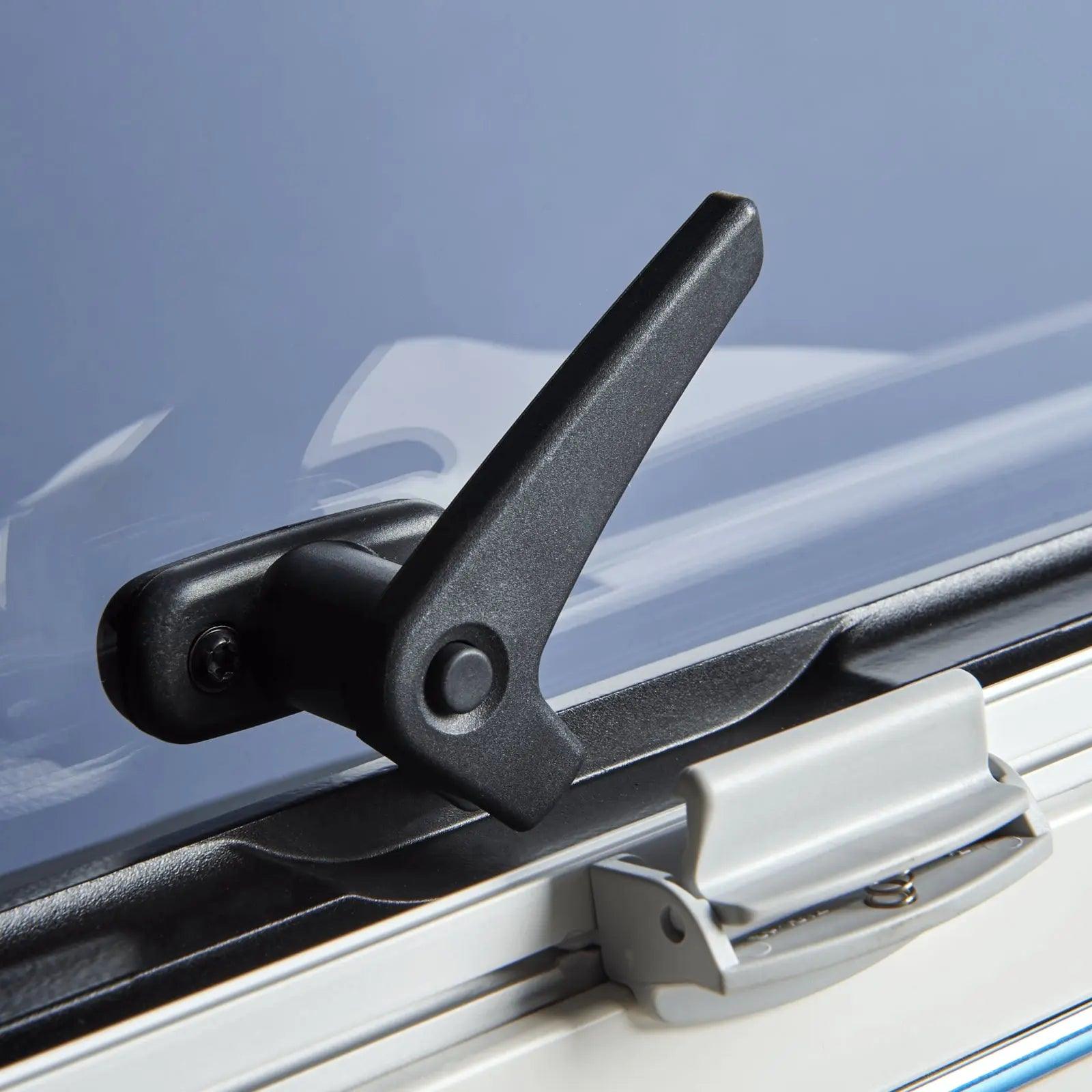 Dlux Window 34M 1000X800 - Everything Caravans