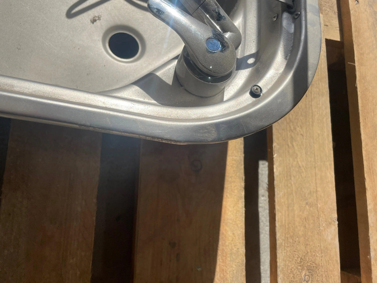 Ex Display Dometic Combi Unit 3 Burner Sink Combination 1 Only