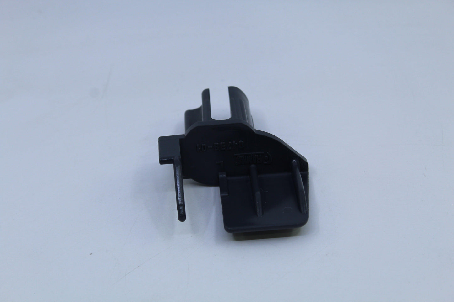 Fiamma Clip System L-H Plastic Case insert. 98655-497-Old04738-01 – On Sale - Everything Caravans