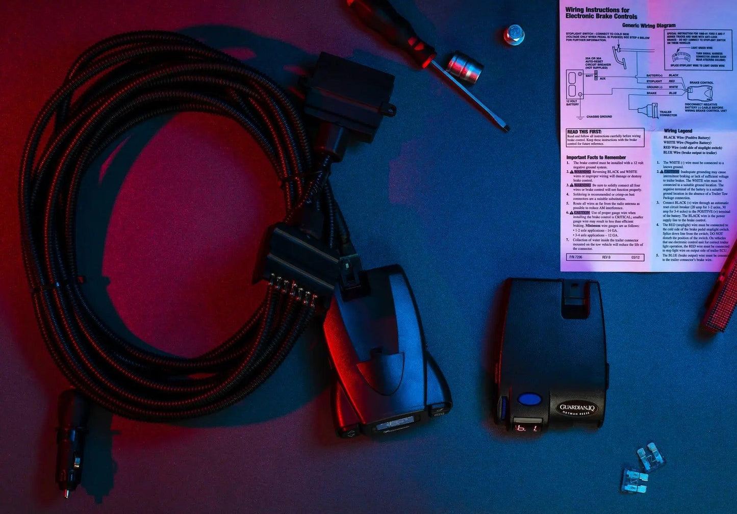Portable Electric Brake Controller and Harness 7 Pin Connectors - Everything Caravans