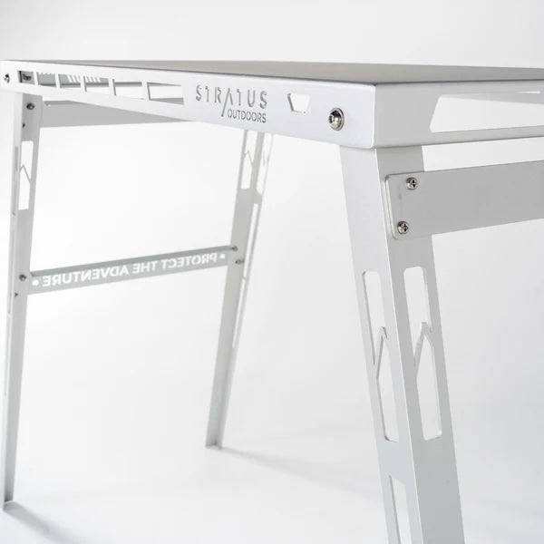 Stratus Outdoors Big D - Table