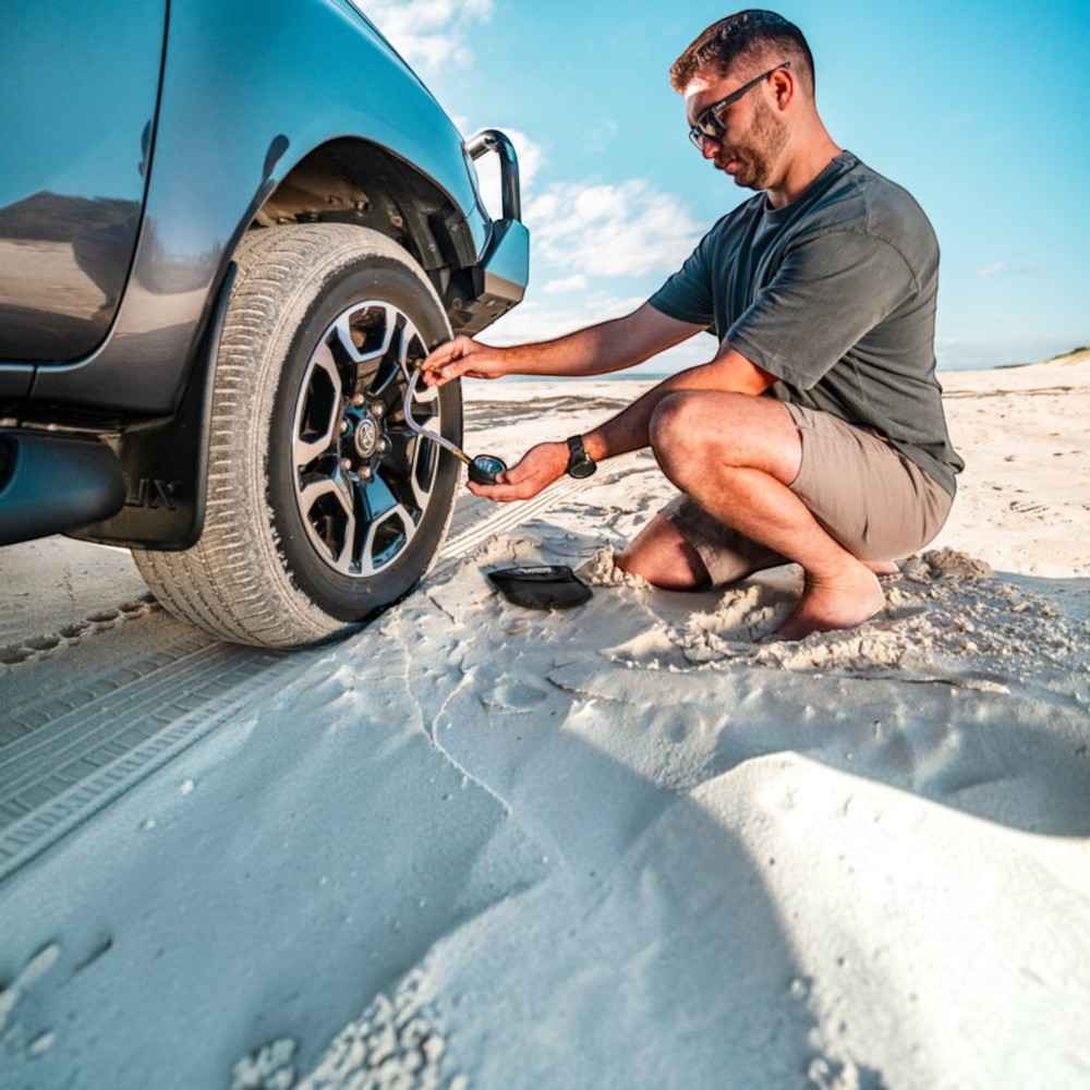 OZtrail Tyre Deflator and Gauge