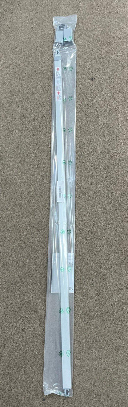 Fiamma Straight Std Centre Rafter for F45. - Everything Caravans