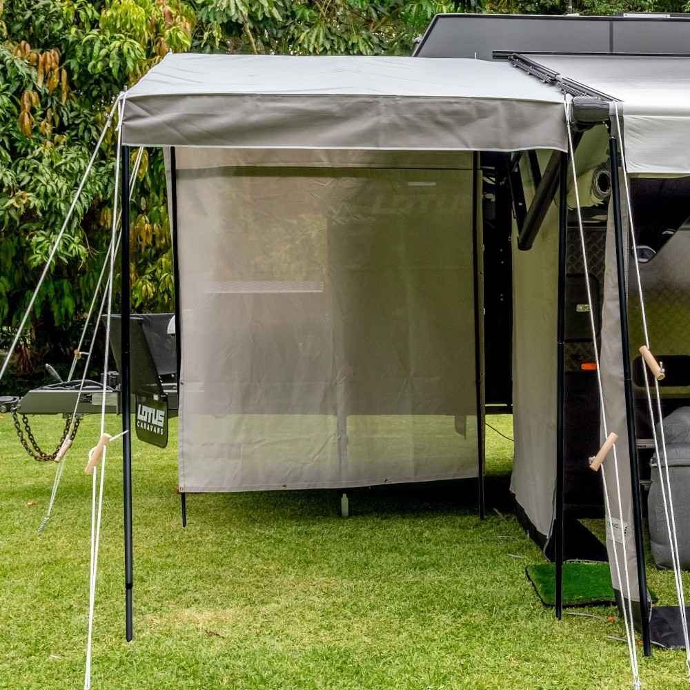 Xtend Outdoors Porch Side Reversible Shade Wall