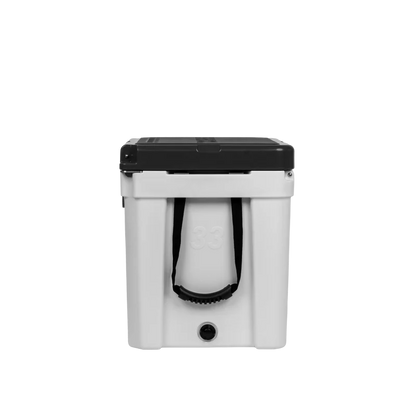 EvaKool 30L Alpine Cooler with extended ice retention