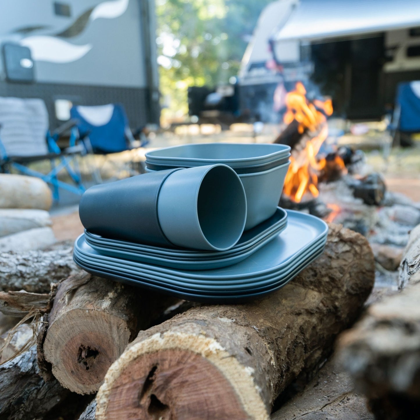 VANDINING Dinnerware Set - in store only