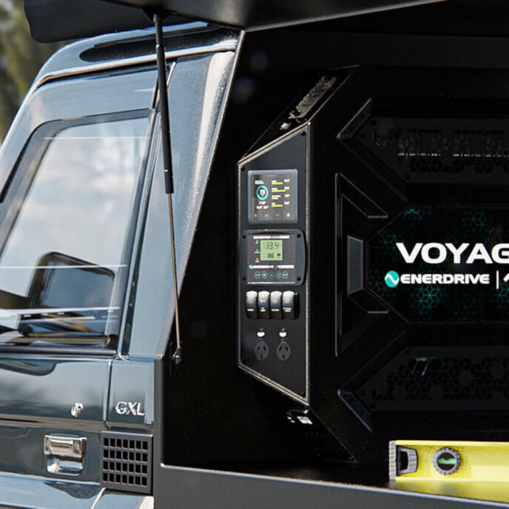 Voyager Power System canopy power system 3000W/100A inverter‑charger K-V3T01