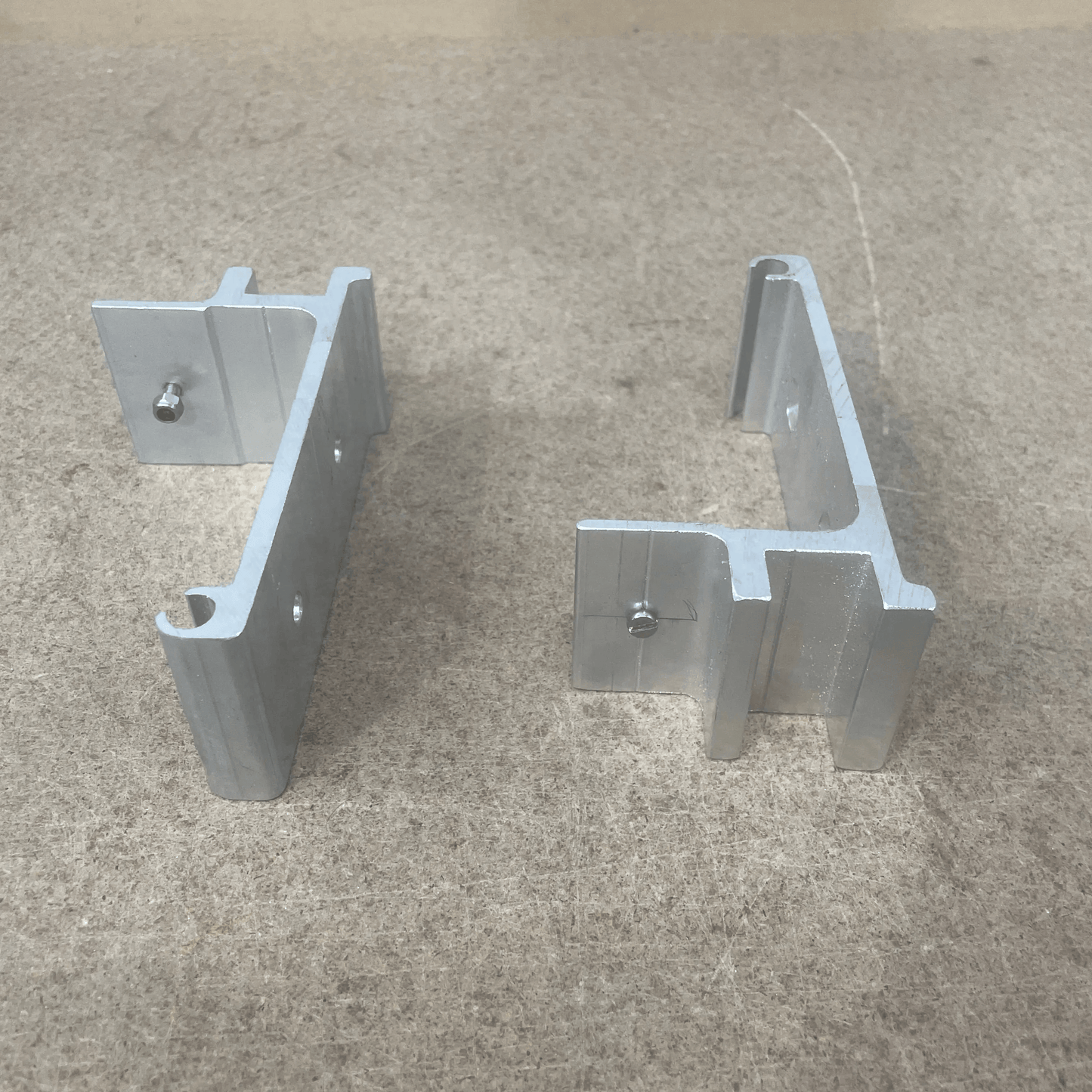 Eezi-Awn Awning Adaptor Kits Universal Mount Kits - Black Friday Sale - Everything Caravans