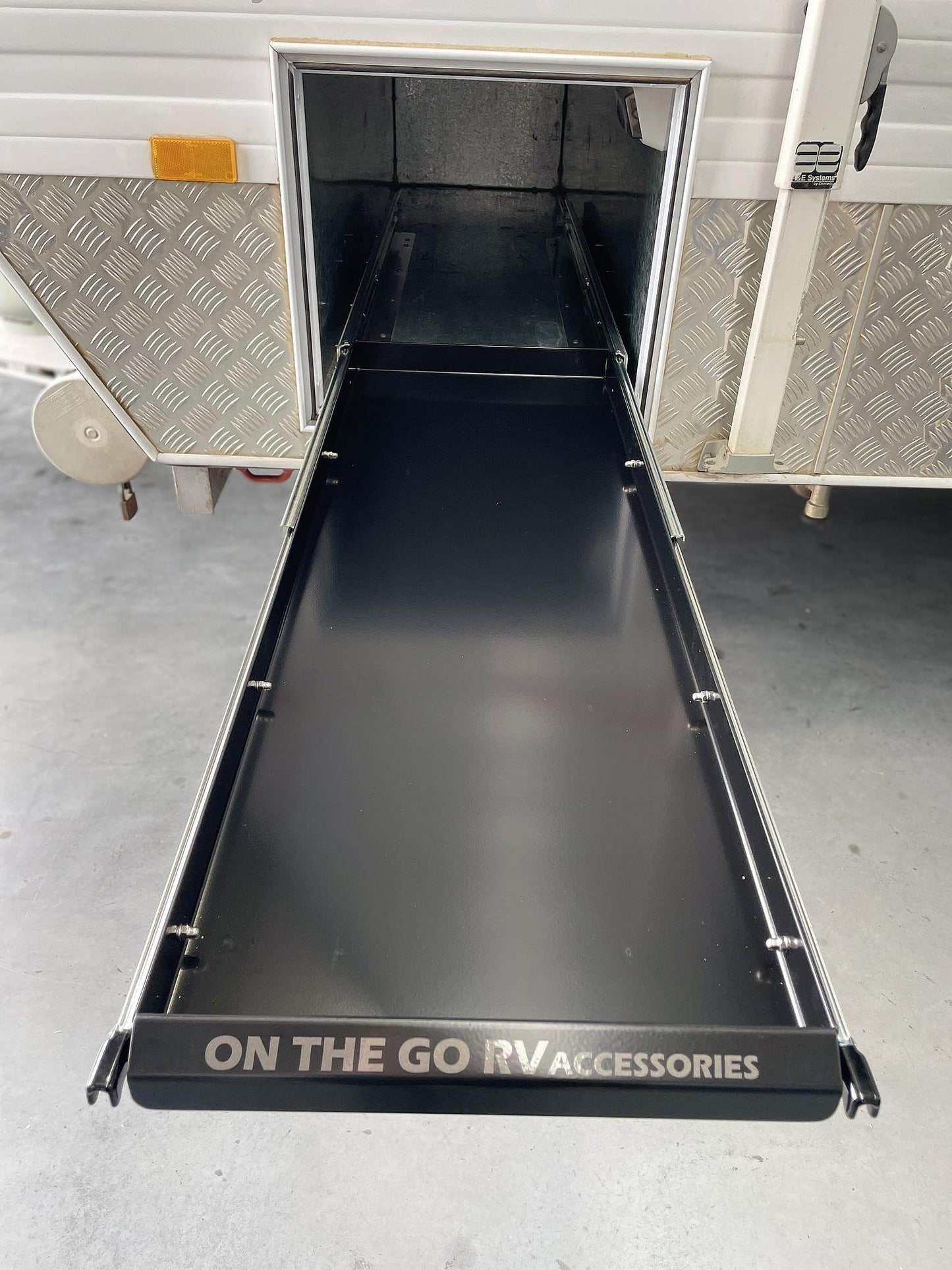 On The Go RV Kitchen Slide BBQ Combo Kit 400 - TERRAIN 1000mm Long