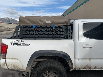 Eezi-Awn Universal Trax Mounts including Ratchet Straps - Black Friday Sale - Everything Caravans