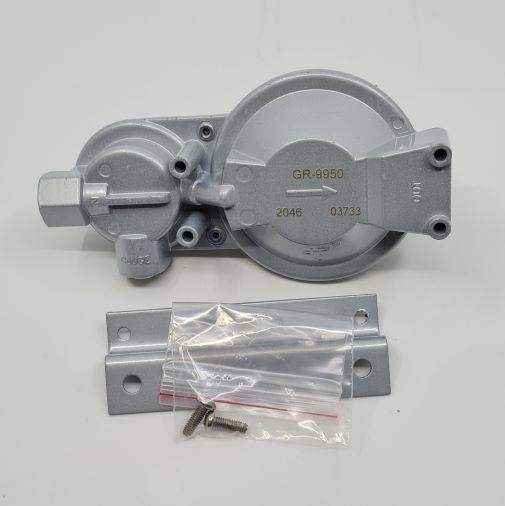 Regulator Twin Stage 250Mj 1-4 x 3-8 Fnpt with Bracket - 50-Reg9950 - Everything Caravans