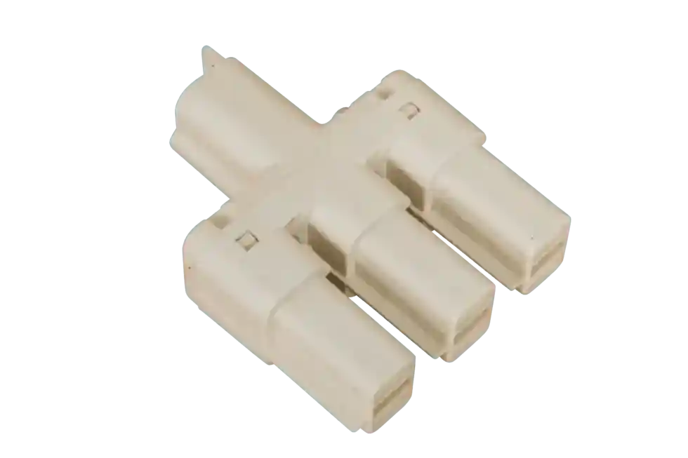 AC Splitter 1 into 3 Out C Type CMS 230Vac Plug N Play - Everything Caravans