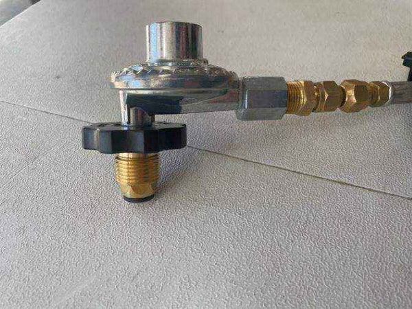 Braided Gas Hose and Regulator for Chescold 3 Way Fridge - Everything Caravans