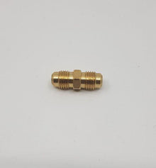 Brass Gas fitting 1-4 Flare Double Union for 1-4 Flare 01-1703 - Everything Caravans